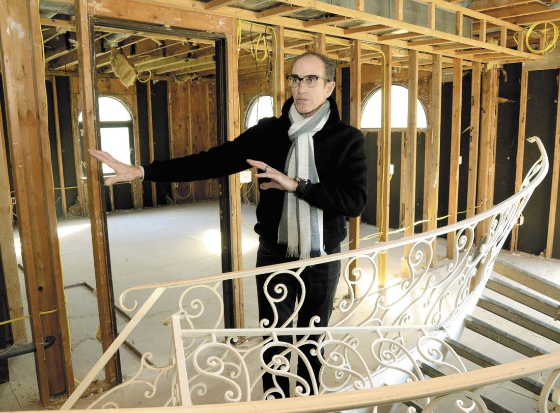 Клетки, в которых жили тигры Тайсона