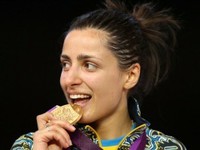 Золотая медалистка Олимпиады в шоке от квартиры, которую дарит горсовет