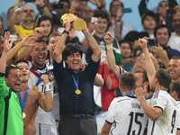 Владимир Кличко поздравил Германию с победой на чемпионате мира