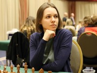 Шахматы: Ушенина выиграла, Музычук белыми проиграла