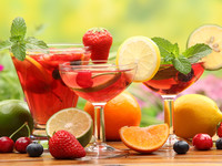 Какие летние напитки полезны и помогут похудеть