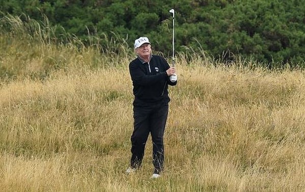 Телохранитель Трампа умер во время поездки главы США в Европу 1 Телохранитель Трампа умер во время поездки главы США в Европу