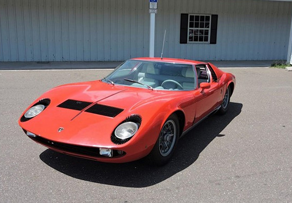 Lamborghini Miura