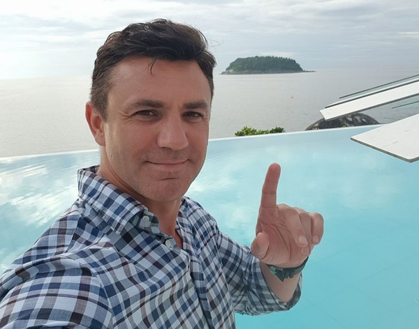 "Не Велюром един": Известны авто Николая Тищенко