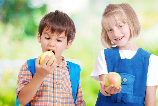 Ce să alimenta primul elev - sănătatea copilului