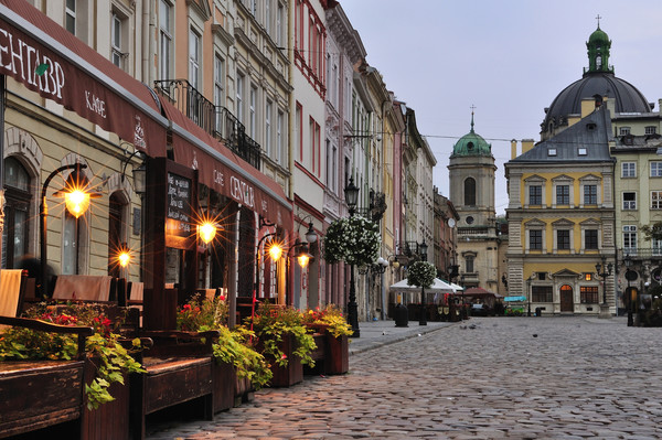 Отели Львова