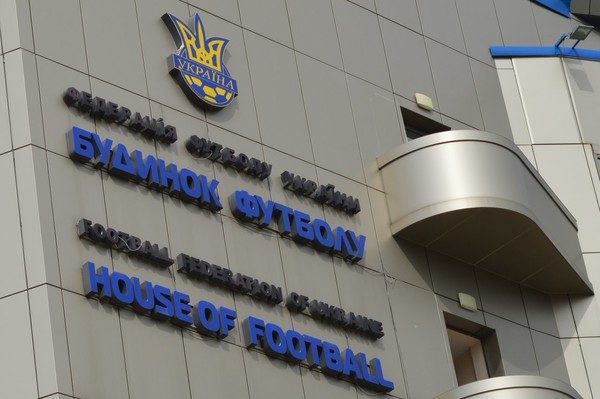 КДК ФФУ наказал три укринские клубы