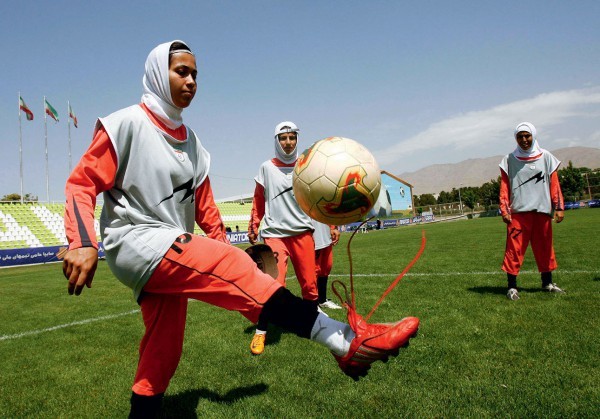 В ФИФА отрицают, что в женской сборной Ирана играют мужчины