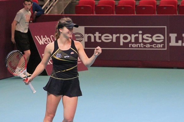 Свитолина пробилась в четвертьфинал турнира в Париже