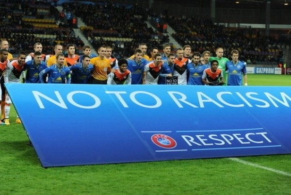 UEFA наказал БАТЭ за расизм закрытием одного из секторов стадиона 