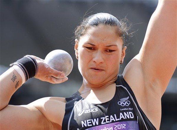 Последняя обладательница золотой медали Олимпиады-2012 в Лондоне новозеландка Валери Адамс