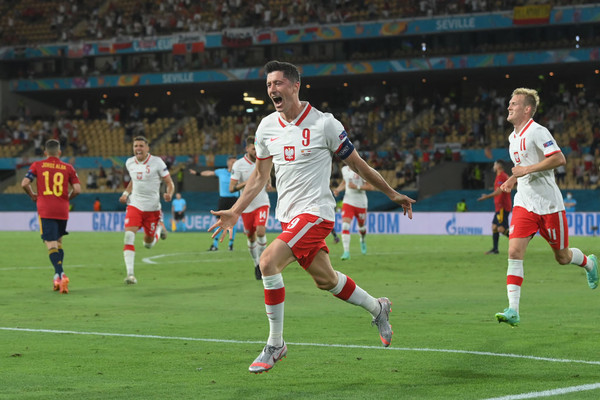 Испания и Польша не выявили победителя в матче Евро-2020