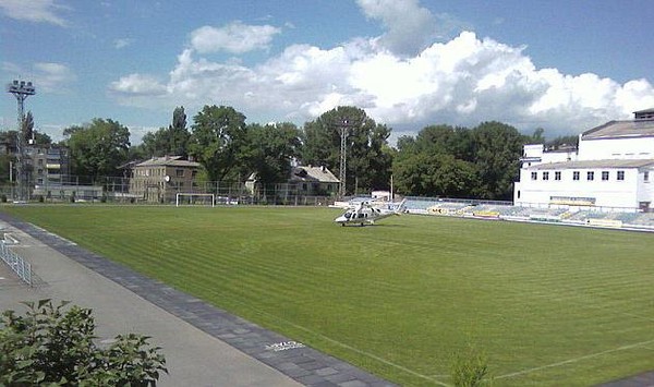 doneckij metallurg na vremya perebiraetsya pod dnepropetrovsk futbol v ukraine novosti chempionata ukrainy po futbolu kubok ukrainy i superkubok sport bigmir net