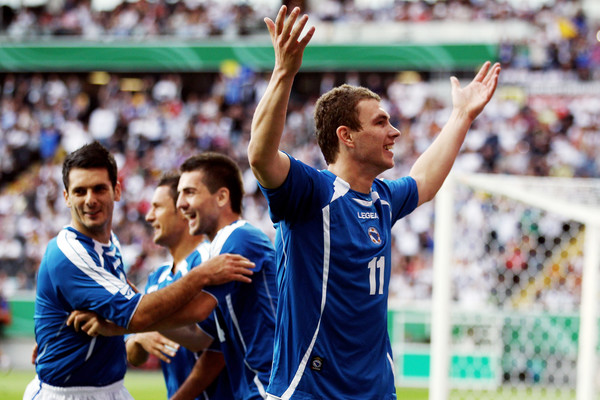 ФИФА хочет помочь Боснии поехать на Евро-2012