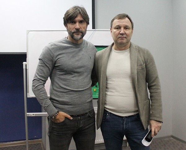 Юрий Калитвинцев (справа)
