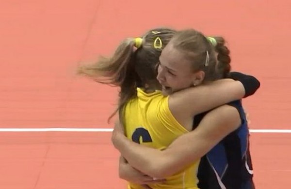 Украинские волейболистки завоевали серебро Универсиады
