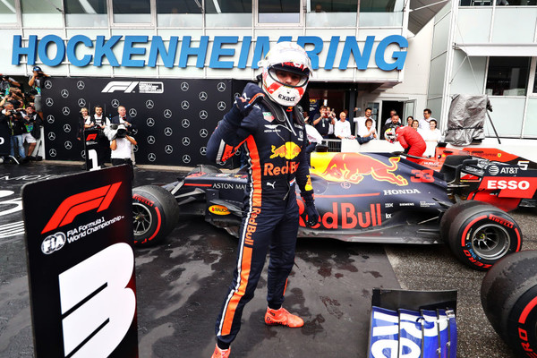 Ферстаппен выиграл Гран-при Германии Формулы-1