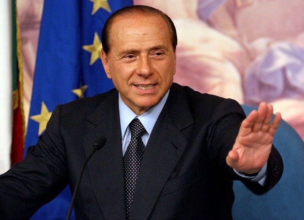 Берлускони доволен покупками Милана