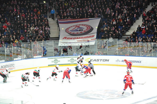 vozrozhdennyj yaroslavskij lokomotiv oderzhal razgromnuyu pobedu v pervom matche posle aviakatastrofy sport bigmir net