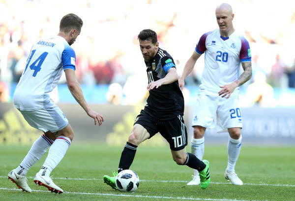Видео голов матча Аргентина - Исландия