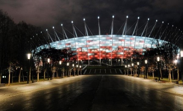stadion k evro 2012 v varshave budet prinimat malo futbolnyh matchej podgotovka k evro 2012 sport bigmir net