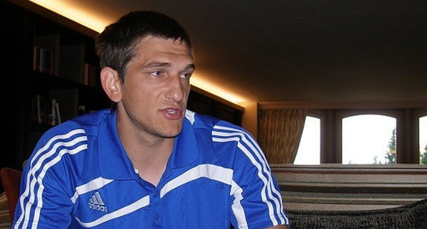 Попов надеется востановиться к игре с Арсеналом