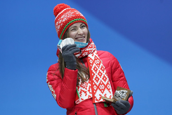 Дарья Домрачева с олимпийской медалью