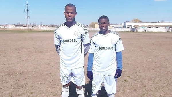 Футболисты с Кот-д'Ивуара в поисках новой для себя команды
