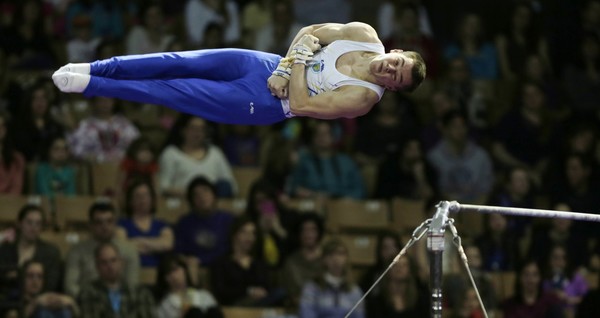 Олег Верняев выиграл европейское золото в упражнениях на брусьях