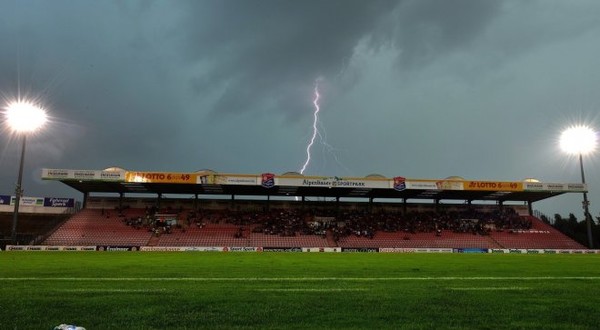 futbolist pogib ot udara molnii vo vremya matcha v rossii futbol rossii chempionat rossii po futbolu turnirnaya tablica raspisanie i rezultaty matchej sport bigmir net