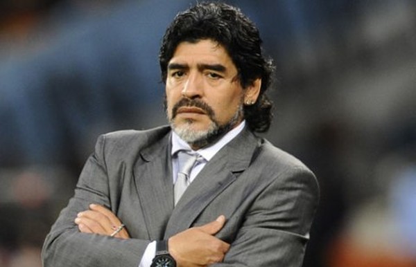 Марадона госпитализирован 2 Марадона госпитализирован