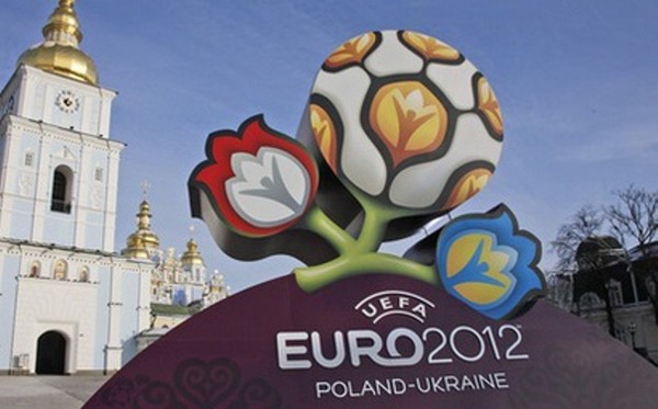 Жеребьевка группового раунда Евро-2012 состоится в декабре