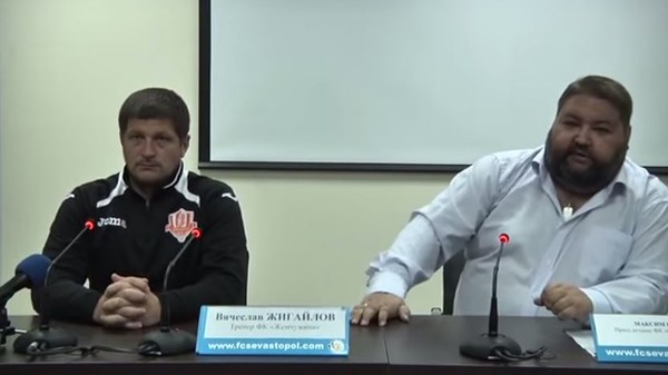 В Крыму футболисты питаются одними пельменями и ездят на игру на маршрутке