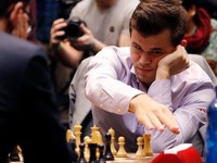 Норвежец Карлсен защитил титул чемпиона мира