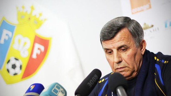Тренер Молдовы считает матч с Украиной полезной игрой