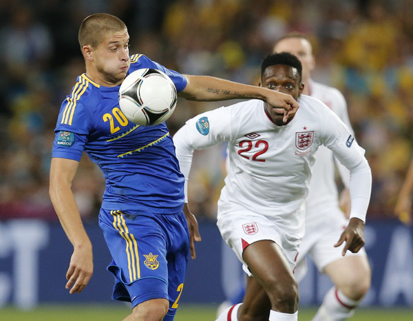 Украина играет главный матч Евро-2012
