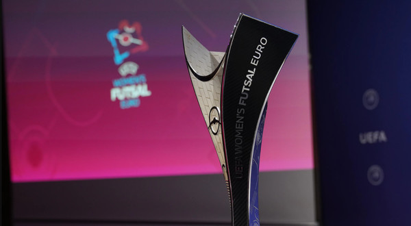 УЕФА перенес финальную часть женского футзального Евро-2022