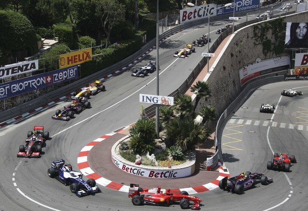 Монако принимает шестой этап чемпионата Формулы-1