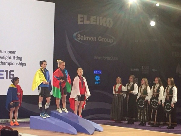 Украинка Ивасюк завоевала серебро чемпионата Европы по тяжелой атлетике